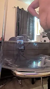 Cnutt310 online show from February 26, 9:25 pm