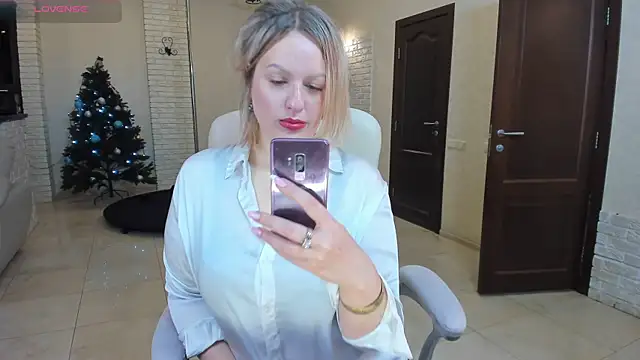 MariemLui online show from January 14, 10:32 am