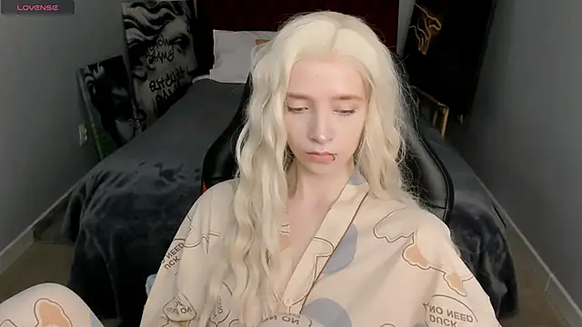 Snapshot of MelissaReis chatting on September 9, 5:29 am MelissaReis online show from September 9, 5:29 am