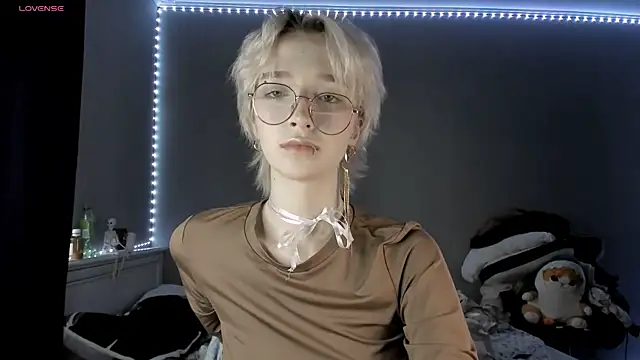 MelissaReis online show from November 11, 10:04 am