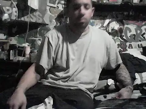 Snapshot of Twoslipperywhenwett chatting on December 16, 8:25 pm Twoslipperywhenwett online show from December 16, 8:25 pm