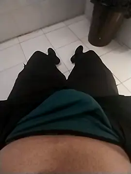 Novinhoamacoroas1002 online show from December 23, 4:43 am