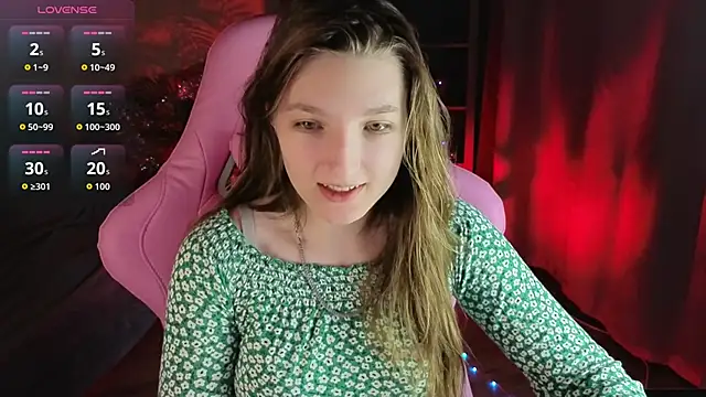 Snapshot of Mia_Myles chatting on January 17, 10:31 am Mia Myles online show from January 17, 10:31 am