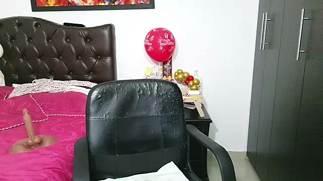 Grace mature milf online show from May 31, 11:39 am