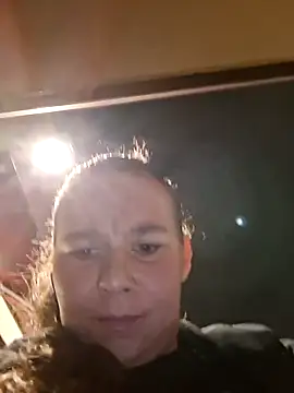 amiralily9 online show from February 17, 7:27 am