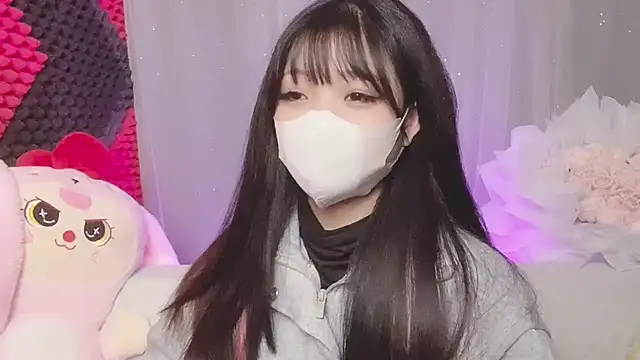 Snapshot of kemybaby chatting on December 2, 3:12 am kemybaby online show from December 2, 3:12 am