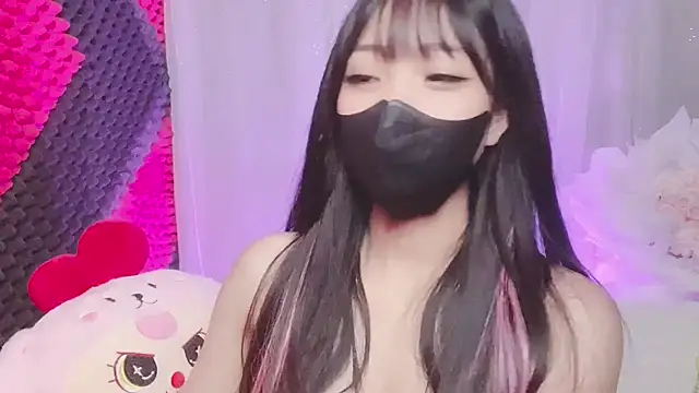 Snapshot of kemybaby chatting on December 4, 4:27 pm kemybaby online show from December 4, 4:27 pm