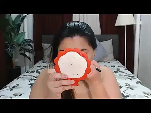 MarielRose143 online show from December 15, 9:57 am