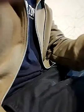 boy8540 online show from April 1, 5:52 am