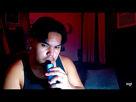 Snapshot of holy_diorxx chatting on November 9, 3:21 pm holy diorxx online show from November 9, 3:21 pm