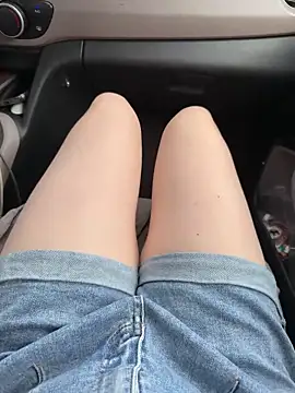 Meii-meyy online show from September 24, 9:01 am