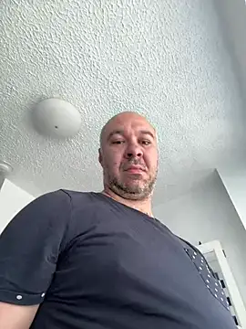Snapshot of annubis69 chatting on June 26, 10:30 am annubis69 online show from June 26, 10:30 am