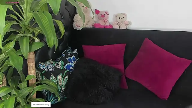 Britney Rose online show from November 12, 5:30 am