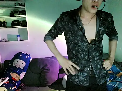 boyhigh1997 online show from February 17, 7:16 am