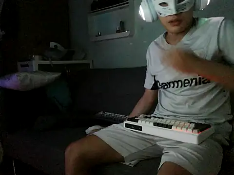 boyhigh1997 online show from May 31, 5:31 pm