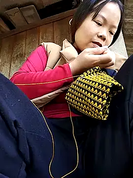 Rioo122 online show from November 15, 7:05 am