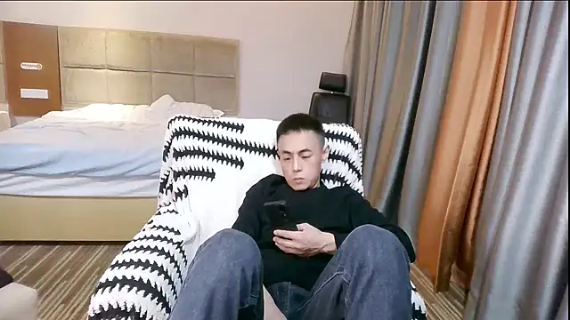 Tsia-Die online show from November 22, 9:30 am