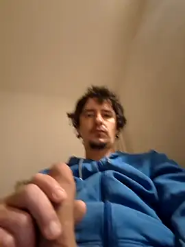 Snapshot of hugecock4u1990 chatting on February 27, 2:11 am hugecock4u1990 online show from February 27, 2:11 am