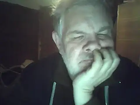 Snapshot of A1B3- chatting on January 10, 4:31 pm A1B3- online show from January 10, 4:31 pm