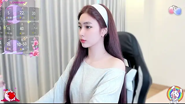 Snapshot of -Rose99- chatting on February 7, 10:30 am -Rose99- online show from February 7, 10:30 am