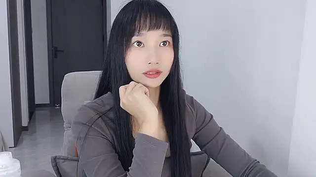 Snapshot of Lisa-3333 chatting on November 2, 2:08 pm Lisa-3333 online show from November 2, 2:08 pm