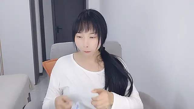 Snapshot of Lisa-3333 chatting on November 13, 3:00 pm Lisa-3333 online show from November 13, 3:00 pm