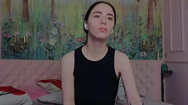 IvoryWood  online show from May 28, 6:27 pm