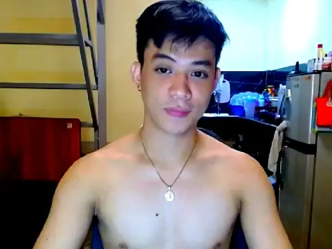ASIANFULLYLOADEDCUM online show from May 5, 1:30 pm