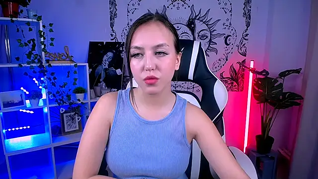 Snapshot of CindySparkl chatting on October 2, 5:14 am CindySparkl online show from October 2, 5:14 am