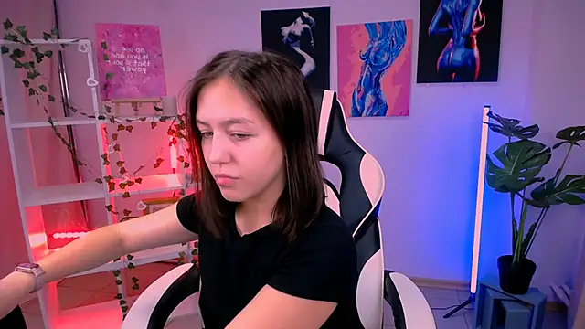 Snapshot of CindySparkl chatting on October 10, 3:05 am CindySparkl online show from October 10, 3:05 am