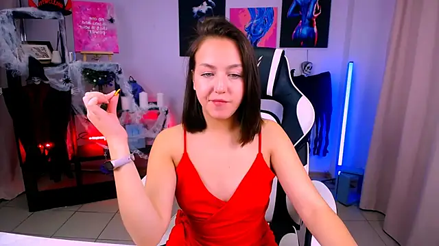 Snapshot of CindySparkl chatting on October 28, 3:21 am CindySparkl online show from October 28, 3:21 am