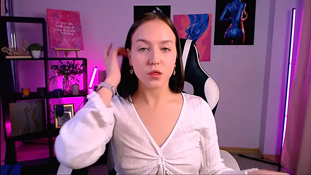 Snapshot of CindySparkl chatting on December 14, 4:40 am CindySparkl online show from December 14, 4:40 am