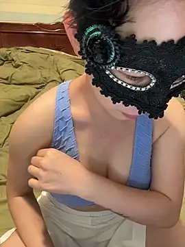 Snapshot of 34E-cocacola chatting on October 12, 2:27 pm 34E-cocacola online show from October 12, 2:27 pm