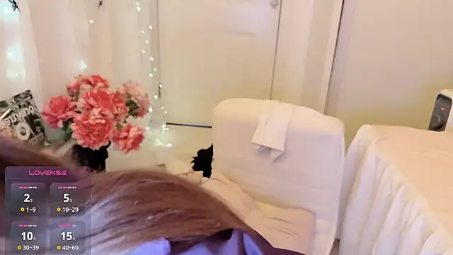 charlotte520 online show from March 27, 1:00 am