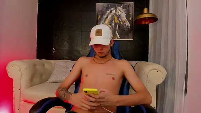 Snapshot of Mathewboy1 chatting on October 4, 11:08 am Mathewboy1 online show from October 4, 11:08 am