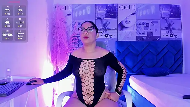 iSofiaass online show from March 12, 2:56 pm