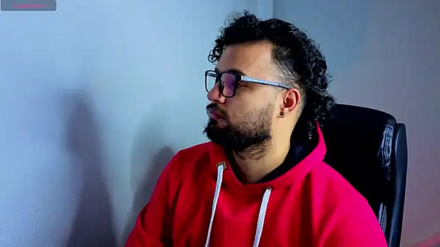 Ernesto-Rodriguez82 online show from October 17, 4:59 am