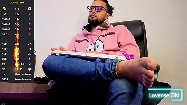 Ernesto-Rodriguez82 online show from November 10, 11:26 pm