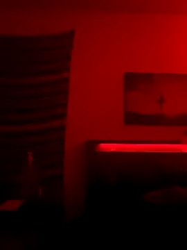 Snapshot of Taydagr8 chatting on October 31, 11:00 am Taydagr8 online show from October 31, 11:00 am