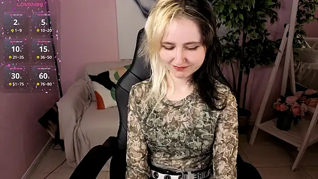 girl next doorr online show from April 19, 6:10 pm