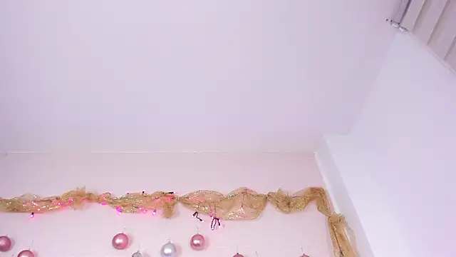 missweetpeach online show from December 16, 12:37 am