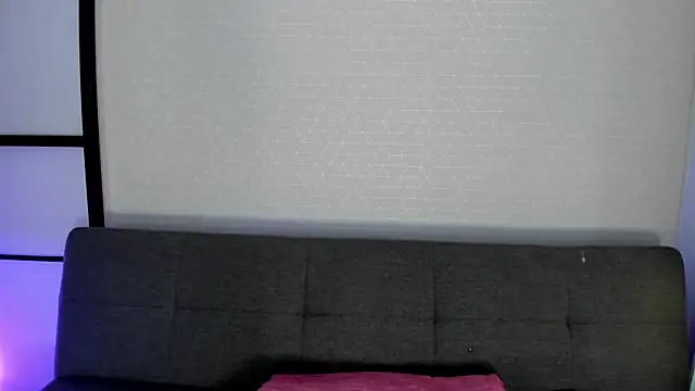 Snapshot of missweetpeach chatting on July 7, 4:22 pm missweetpeach online show from July 7, 4:22 pm