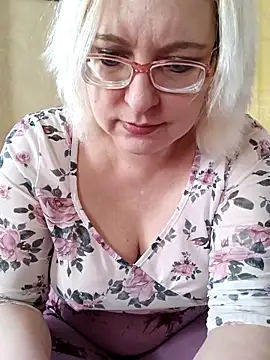 VikaKing online show from March 1, 10:06 am