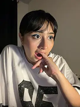 Snapshot of kaori_77 chatting on July 7, 7:23 am kaori 77 online show from July 7, 7:23 am