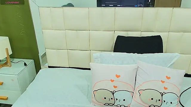 gisell gomez online show from September 19, 12:06 pm