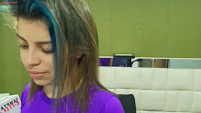 gisell gomez online show from October 25, 11:40 am