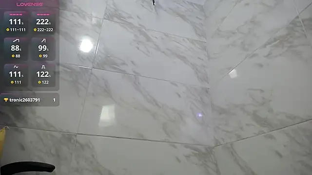 Snapshot of kairadayamai chatting on October 9, 11:52 am kairadayamai online show from October 9, 11:52 am