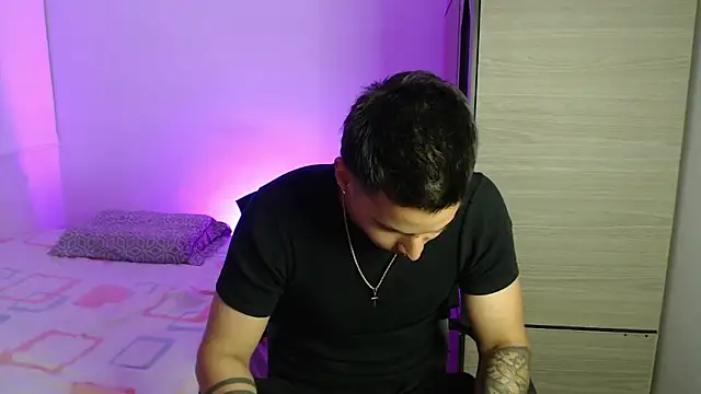 valentinosex1 online show from November 25, 9:26 pm