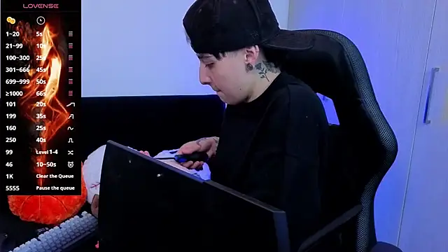 imlaiaaa online show from November 24, 11:26 pm