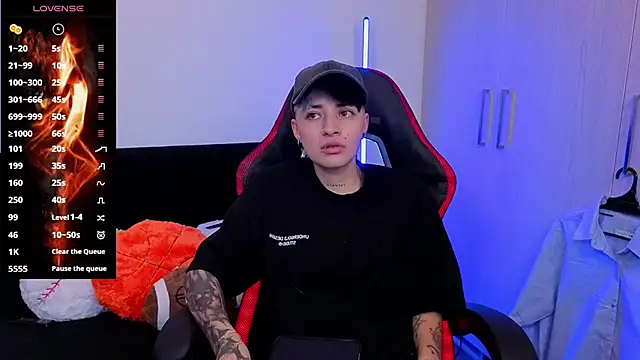 imlaiaaa online show from November 29, 10:57 pm